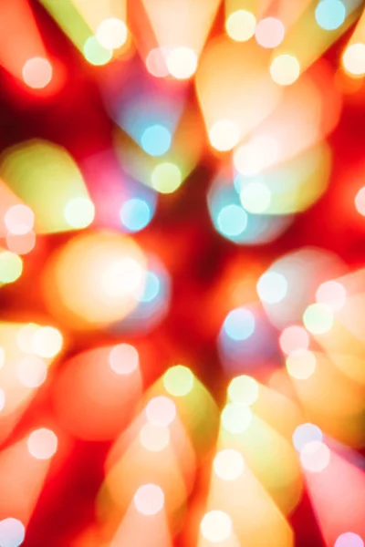 Fond de Noël avec Bokeh coloré et lumières vives — Photo de stock