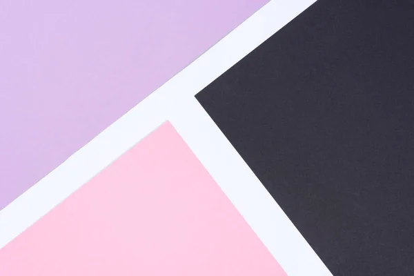 Minimalista moderno bianco, rosa, viola e nero sfondo astratto con spazio copia — Foto stock
