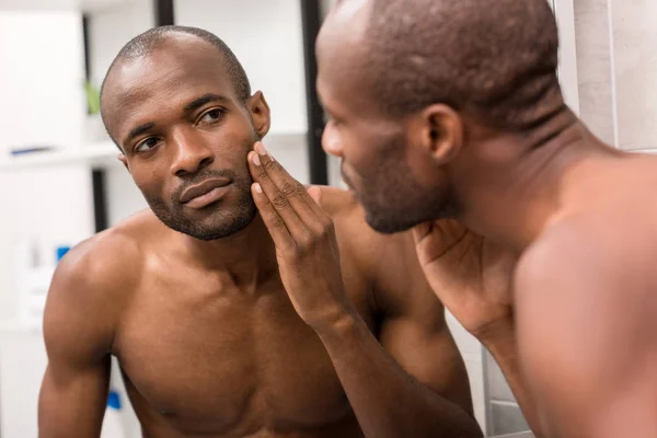 Handsome Young Man Examining Clarity Skin While Looking Mirror Bathroom — Stock Photo, Image