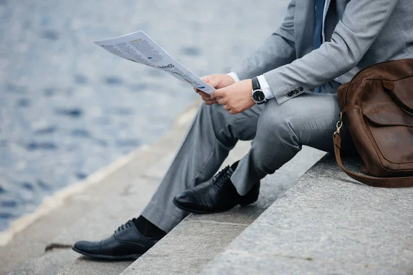 Cropped View Businessman Grey Suit Reading Newspaper Quay — Stock Photo, Image