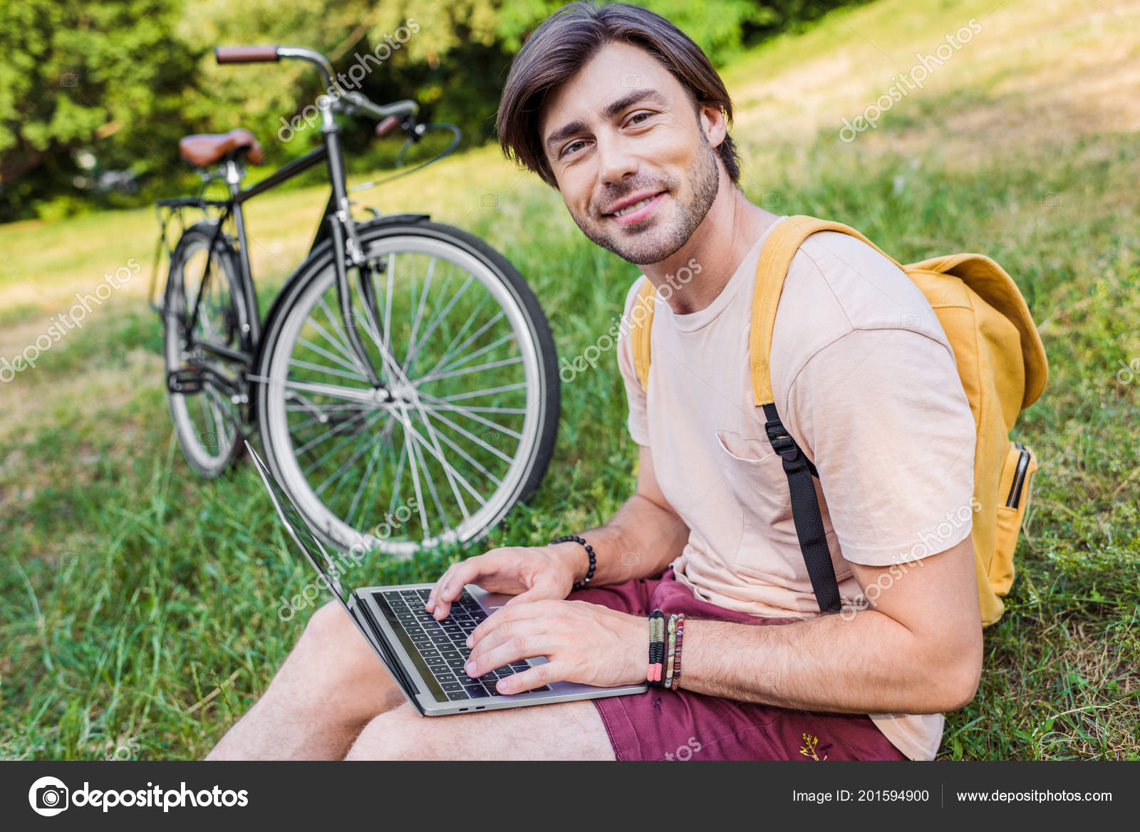 bike backpack laptop