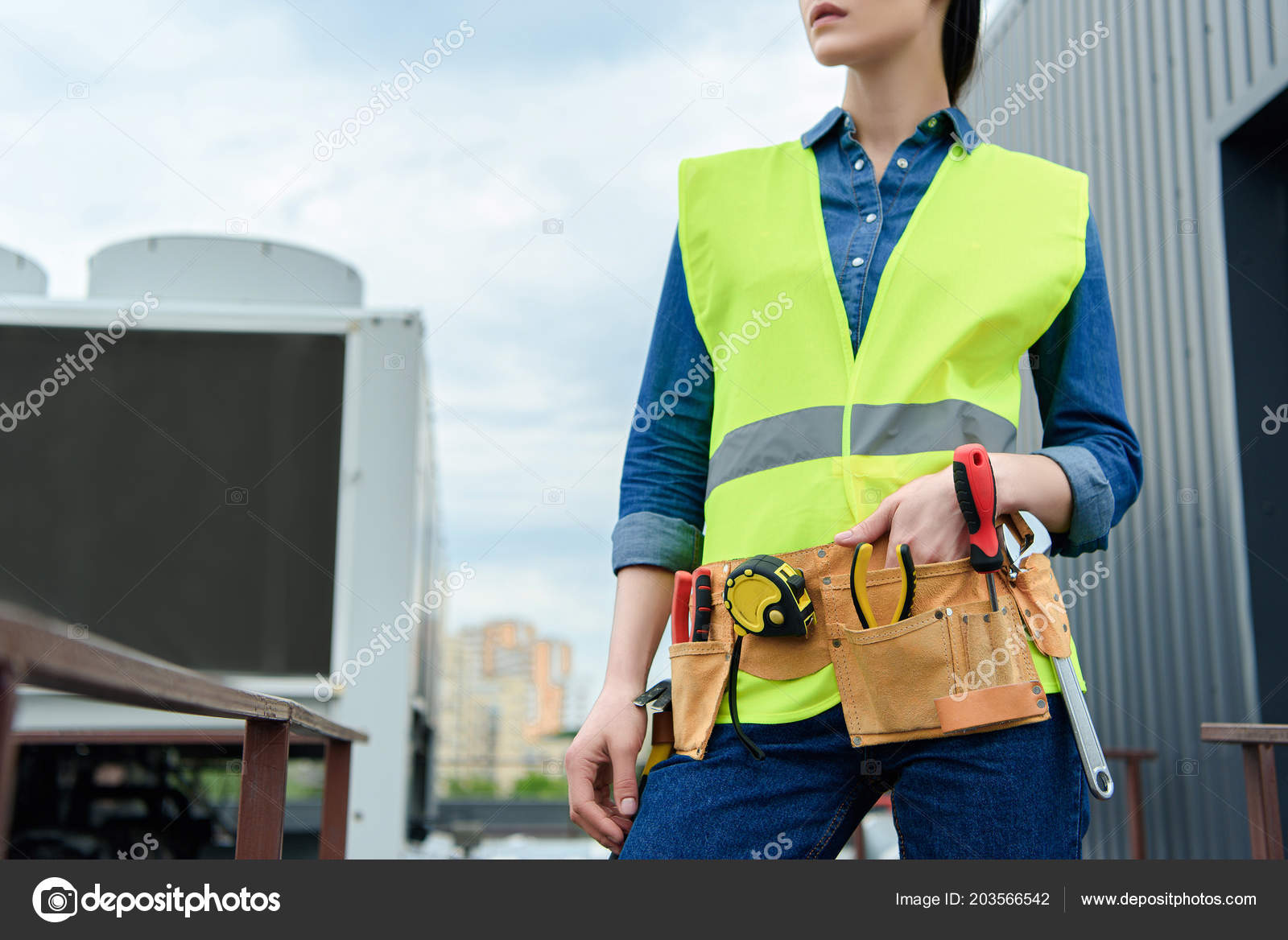 female tool belt
