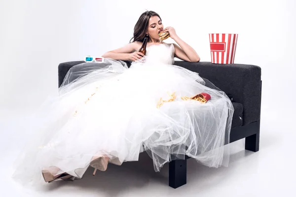 Depressed Hungry Young Bride Wedding Dress Sitting Couch Eating Burger — Stock Photo, Image