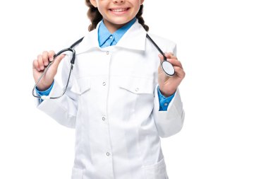 Beyaz önlük beyaz izole stetoskop holding içinde çuval kırpılmış görüntü