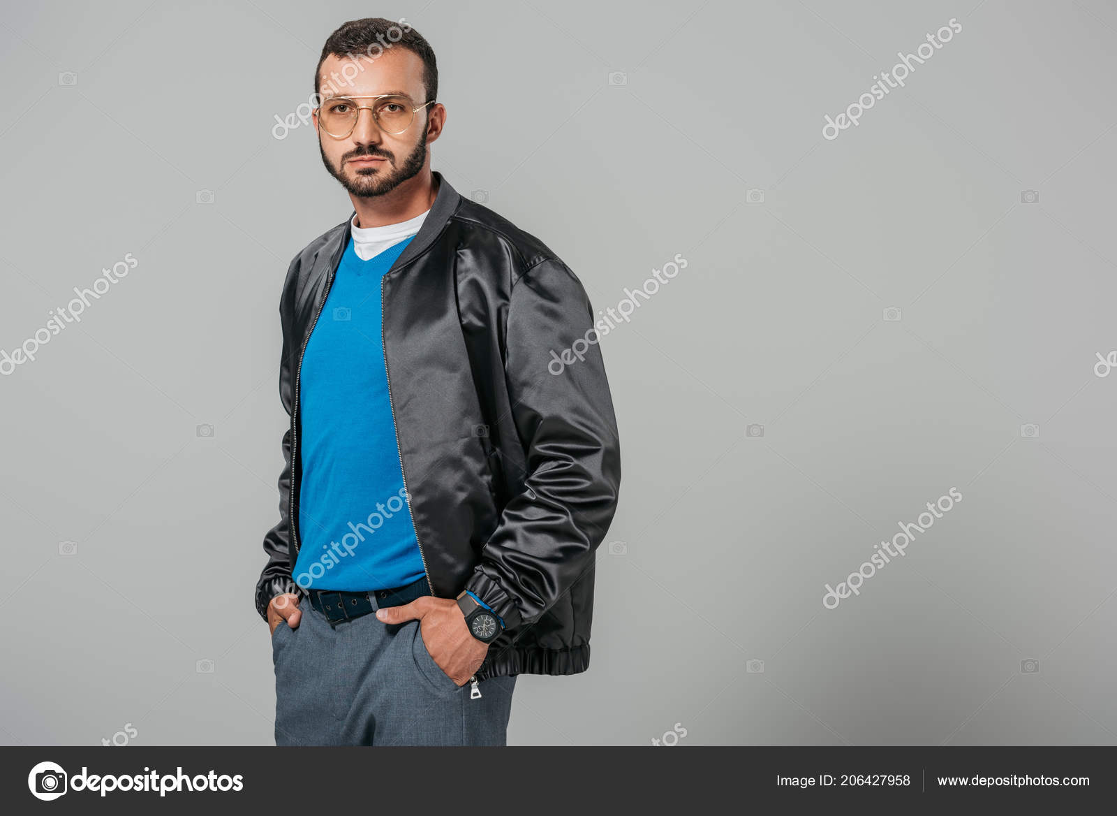 photo Hand In Coat Pocket Pose https depositphotos com 206427958 stock photo confident man autumn outfit posing html