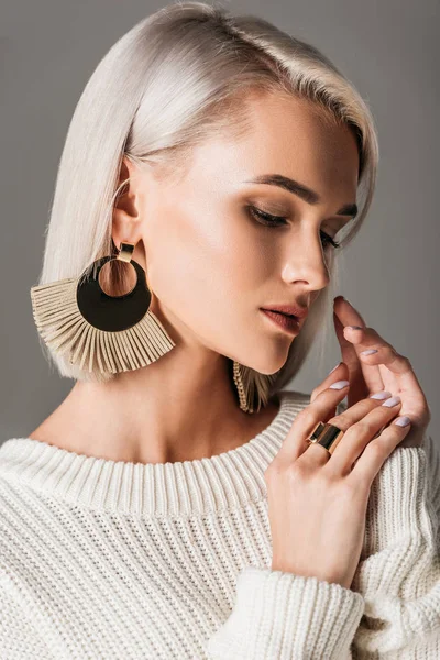 Elegant Blonde Model Posing White Sweater Big Earrings Isolated Grey — Stock Photo, Image