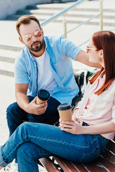 Handsome Boyfriend Wheelchair Girlfriend Disposable Coffee Cups Spending Time City — Free Stock Photo