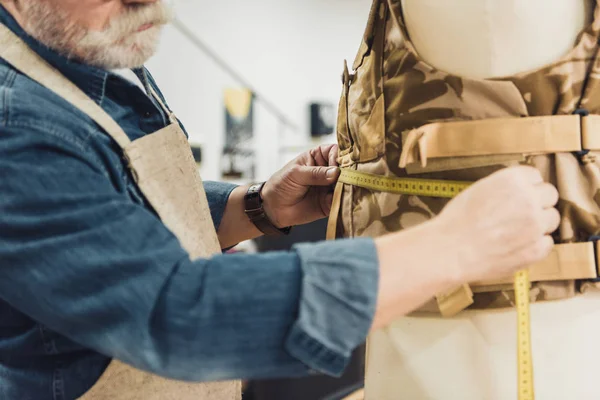 Cropped Image Mature Male Tailor Making Measurements Military Vest Workshop — Stock Photo, Image