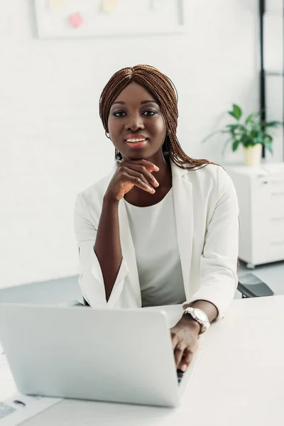 Smiling African American Adult Businesswoman Sitting Computer Desk Working Looking — Stock Photo, Image