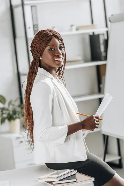 Smiling African American Adult Businesswoman White Formal Wear Working Project — Stock Photo, Image