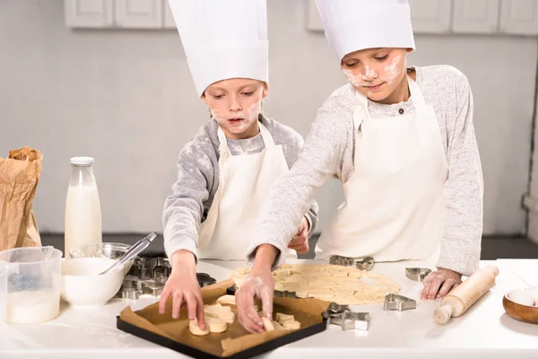 Little Sister Her Brother Putting Dough Cookies Baking Tray Kitchen — Stock Photo, Image