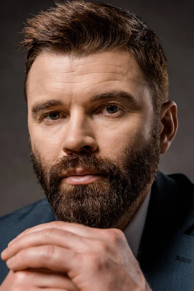 Close Confident Bearded Man Praying Hands — Free Stock Photo