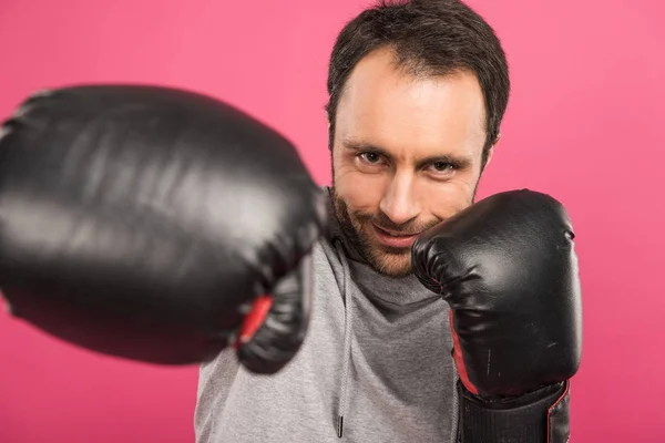 Smiling Sportive Man Training Box Gloves Isolated Pink — Free Stock Photo