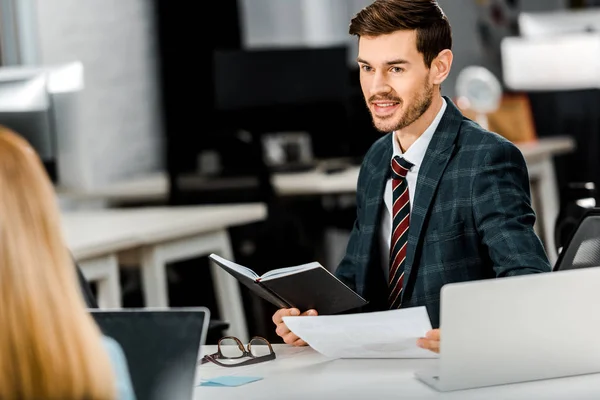 Partial View Businessman Businesswoman Working New Business Project Together Workplace — Stock Photo, Image