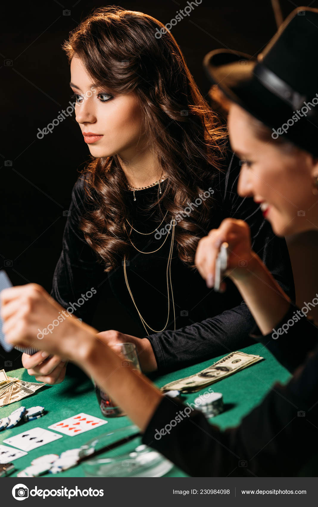 20.649 fotos e imágenes de Cartas Poker - Getty Images