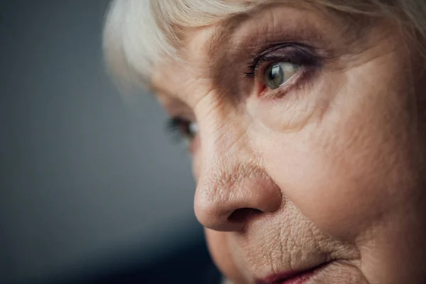 Close Sad Senior Woman Looking Away — Stock Photo, Image