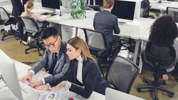 High Angle View Focused Businessman Businesswoman Using Desktop Computer Working — Stock Photo, Image