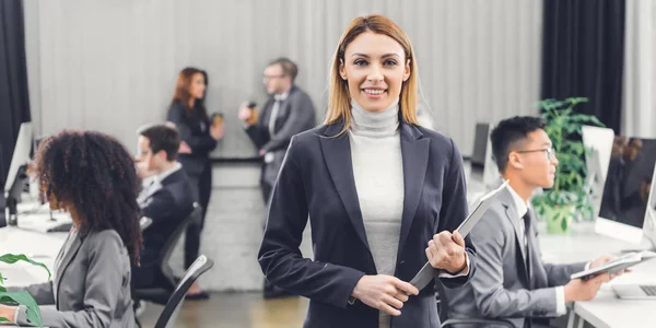 Beautiful Professional Young Businesswoman Holding Folder Smiling Camera Open Space — Stock Photo, Image