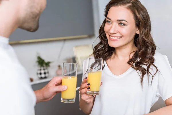 Selective Focus Attractive Woman Smiling While Holding Glass Orange Juice — Stock Photo, Image