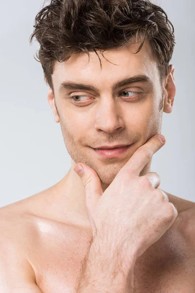 Retrato Belo Homem Pensativo Isolado Cinza — Fotografia de Stock