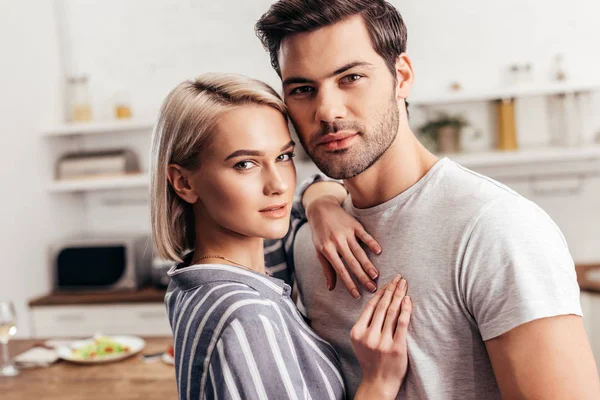 Selective Focus Handsome Boyfriend Attractive Girlfriend Hugging Looking Camera — Stock Fotó