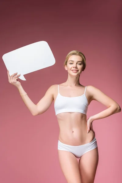 Mulher Feliz Roupa Interior Branca Posando Com Bolha Fala Isolado — Fotografia de Stock