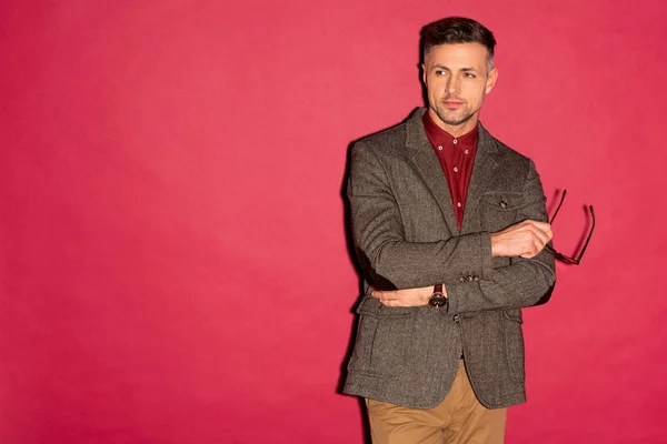 Handsome Stylish Man Formal Wear Arms Crossed Looking Away Red — Stock Photo, Image