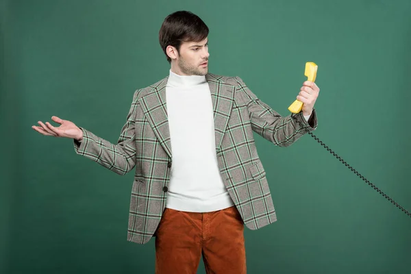 Surprised Handsome Man Vintage Clothes Looking Retro Telephone Gesturing Hand — Stock Photo, Image