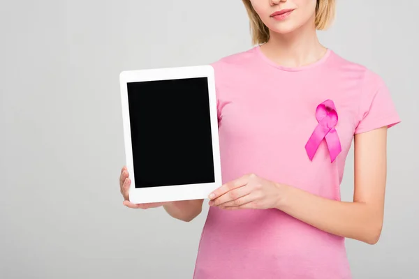 Vista Recortada Niña Camiseta Rosa Con Cinta Conciencia Cáncer Mama — Foto de Stock