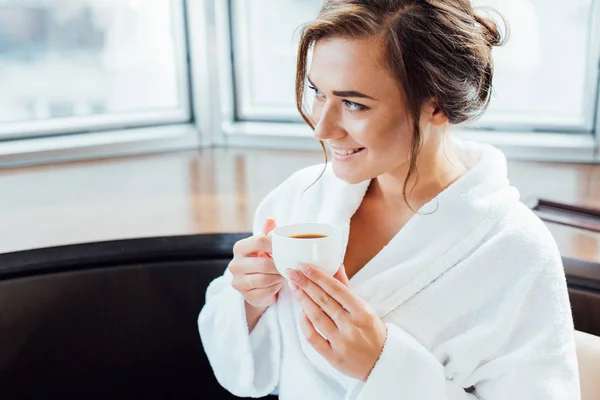 Overhead View Pretty Brunette Woman Bathrobe Smiling Holding Cup Coffee — Stock Photo, Image