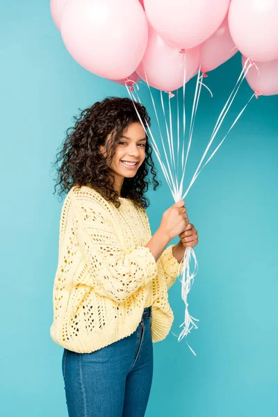 Attractive Curly African American Girl Holding Pink Air Balloons Blue — Stock Photo, Image