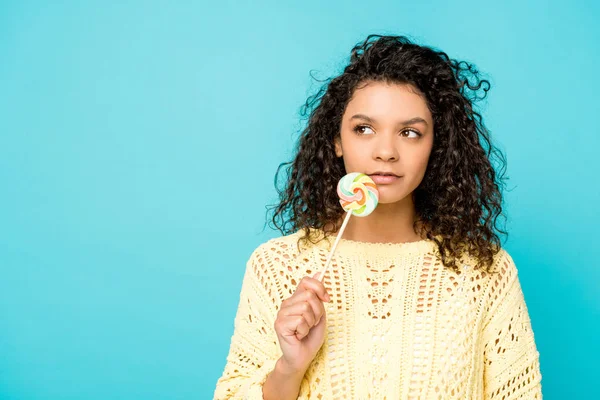 Attractive Curly African American Girl Holding Lollipop Isolated Blue — Stock Photo, Image