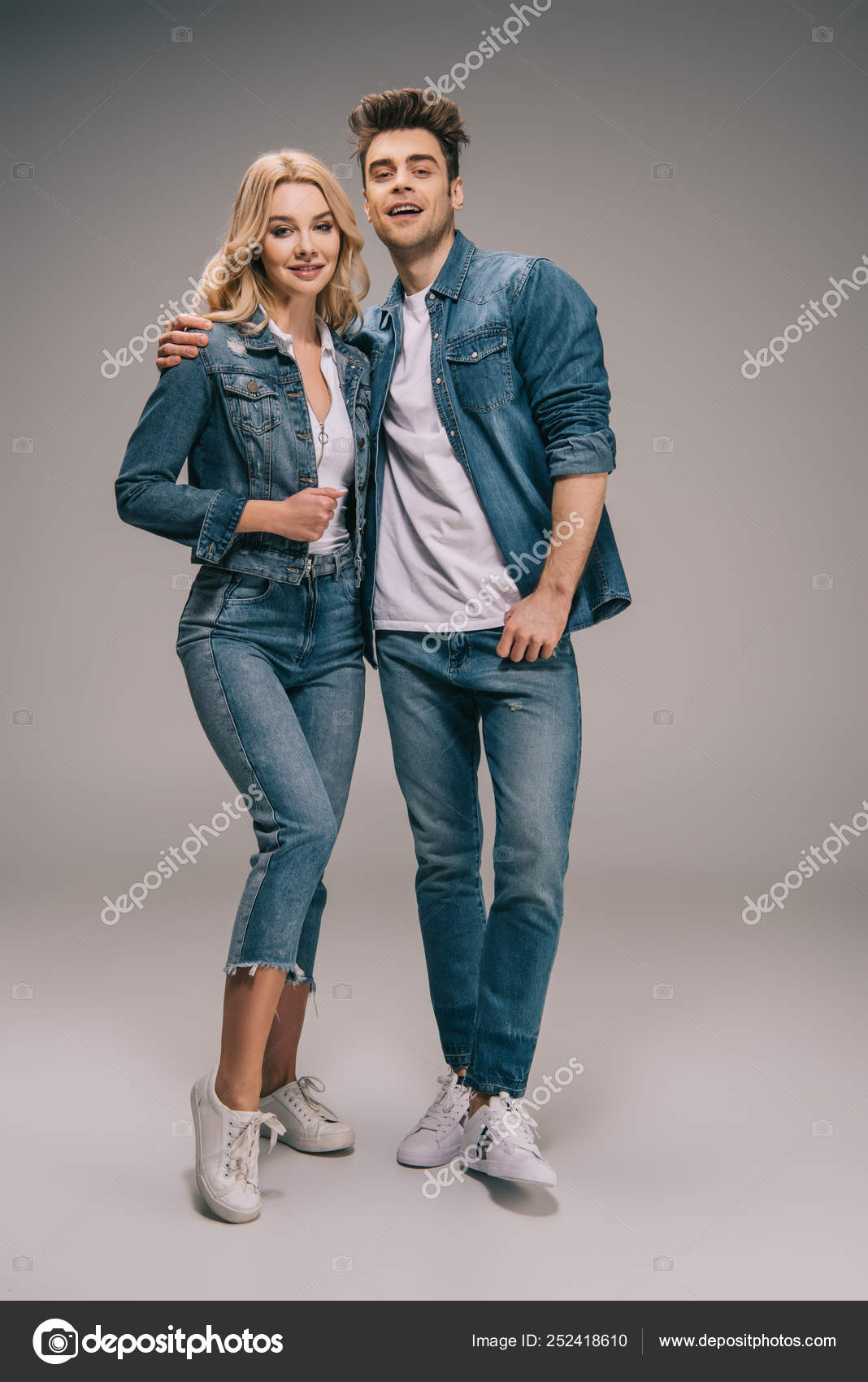 Boyfriend Girlfriend Denim Clothes Hugging Looking Camera — Stock