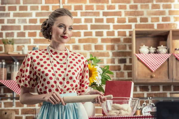 Smiling Adult Housewife Rolling Pin Looking Away Kitchen — Stock Photo, Image