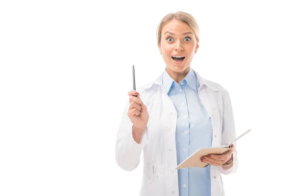 Expressive Young Female Doctor Creative Idea Holding Notebook Looking Camera — Stock Photo, Image