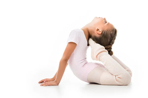 Pequena Bailarina Fazendo Exercícios Ginástica Isolada Fundo Branco — Fotografia de Stock