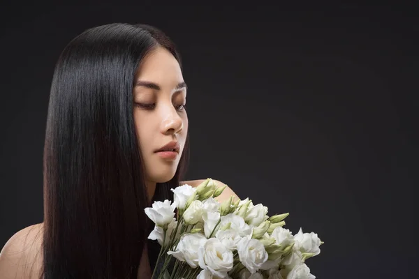 Portrait Asian Woman Beautiful Dark Hair Bouquet White Eustoma Flowers — Stock Photo, Image