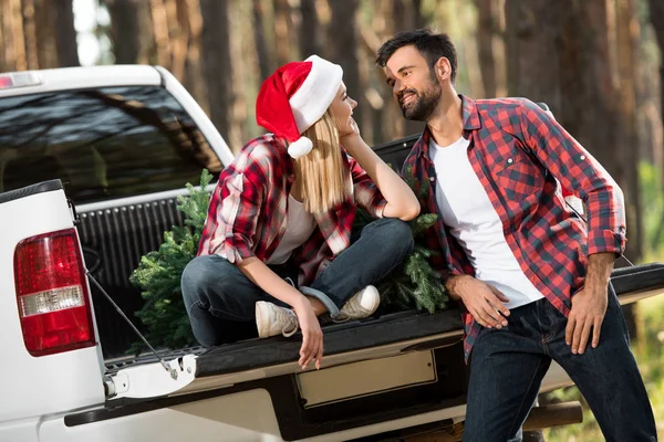 Selective Focus Woman Santa Hat Talking Boyfriend While Sitting Car — Stock Photo, Image