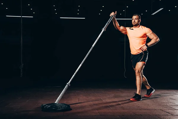 Young Athletic Sportsman Performing Lunge Bar Dark Gym — Stock Photo, Image