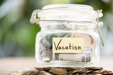 cam kavanoz doları banknot ve yazıt tatil ile yakından görmek