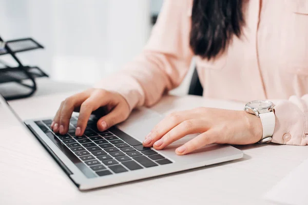 Cropped View Businesswoman Typing Computer Keyboard Office — Stock Photo, Image
