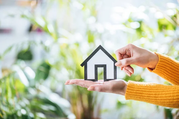 Selective Focus Paper House Hands Woman Energy Efficiency Home Concept — Stock Photo, Image