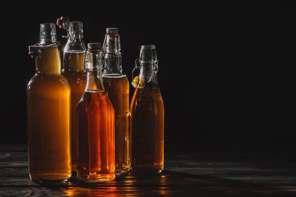 Hemmagjord Ekologisk Glasflaskor Isolerade Svart — Stockfoto