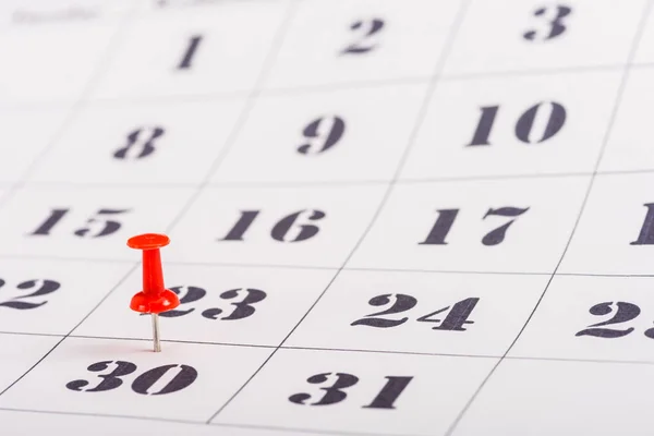 Selective Focus Red Pin Number Calendar — Stock Photo, Image