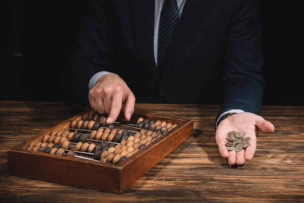 Cropped Shot Businessman Holding Coins Using Abacus Wooden Table — Stock Photo, Image
