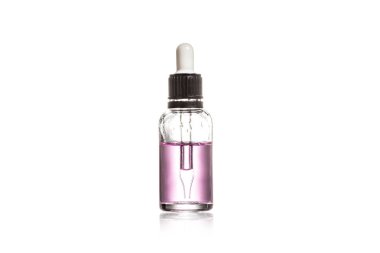 Stüdyo çekim üzerinde beyaz izole bir serum