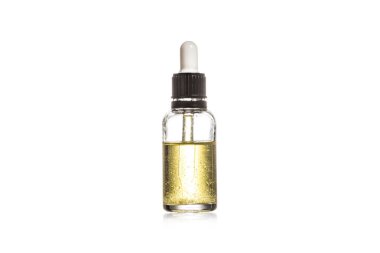 Kozmetik serum üzerine beyaz izole şişe stüdyo çekim