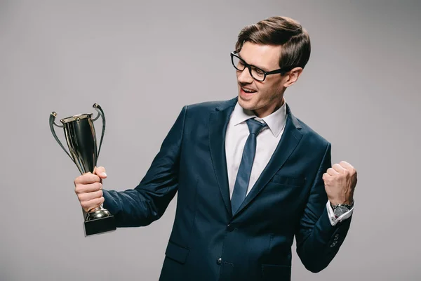 Gut Gelaunter Geschäftsmann Mit Brille Feiert Den Sieg Und Hält — Stockfoto
