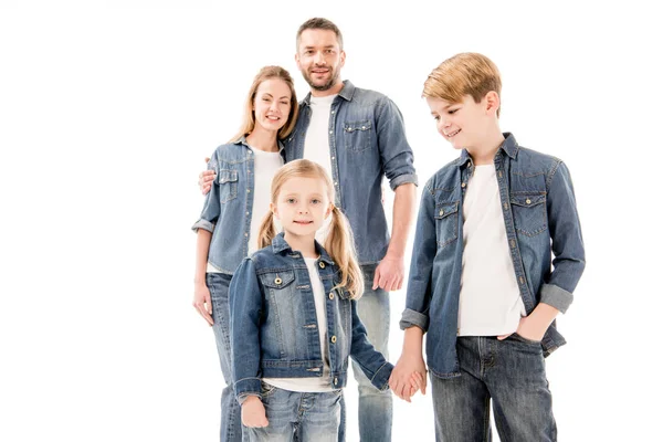 Feliz Família Sorridente Jeans Abraçando Segurando Mãos Isoladas Branco — Fotografia de Stock