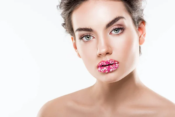 Bella ragazza con zucchero spruzza sulle labbra, isolato su bianco — Foto stock
